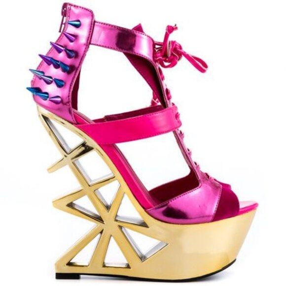 PRIVILEGED ( VERY RARE !!! ) ARCHITECTURAL SCULPTED STUNNA BOOTIE ( - Picture 1 of 4